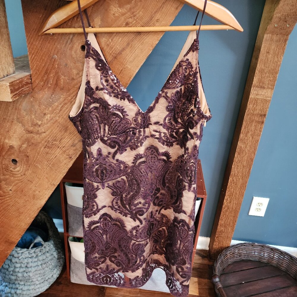 NWT By Together Mino Sequin Tank dress homecoming wedding size 6 burgundy